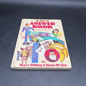 A New Answer Book Mary Elting Rose Wyler 1978 Hamlyn Vintage Hardcover